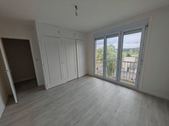 Appartement Montceau-les-Mines 5 pièces - 704.26€