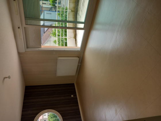 Appartement Montceau-les-Mines 3 pièces - 574.81€