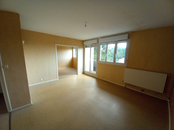 Appartement Montceau-les-Mines 4 pièces - 477.98€