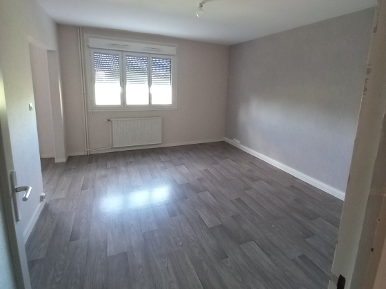 Appartement Montceau-les-Mines 4 pièces - 552.38€