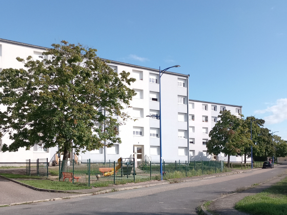 Appartement Montceau-les-Mines 4 pièces - 552.38€