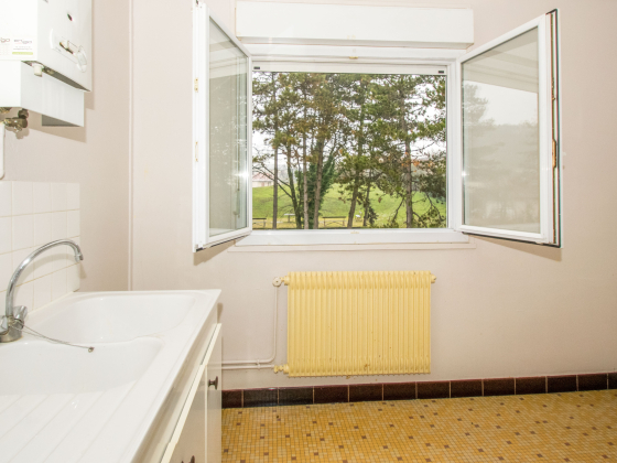 Appartement Montcenis 3 pièces - 511.42€