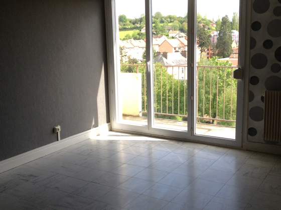 Appartement Montcenis 4 pièces - 571.14€