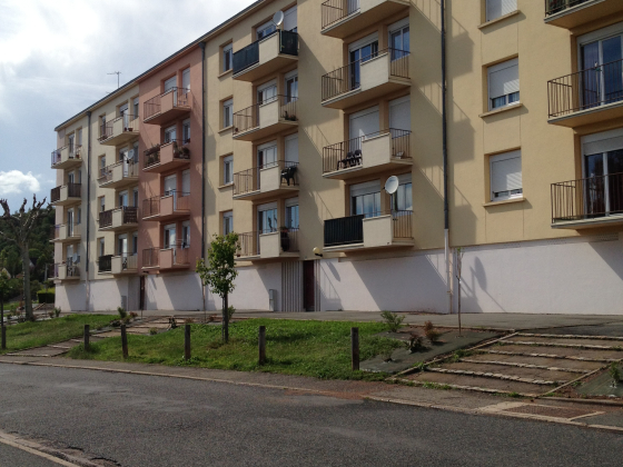 Appartement Montcenis 4 pièces - 571.14€