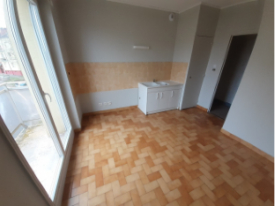 Appartement Montchanin 4 pièces - 576.1€