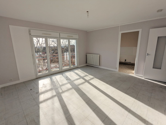Appartement Palinges 3 pièces - 545.74€