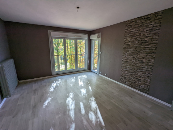 Appartement Palinges 4 pièces - 540.76€