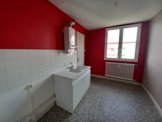 Appartement Paray-le-Monial 4 pièces - 561.24€