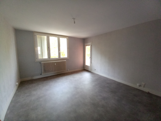 Appartement Paray-le-Monial 4 pièces - 561.24€