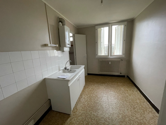 Appartement Paray-le-Monial 4 pièces - 561.24€