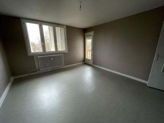 Appartement Paray-le-Monial 4 pièces - 561.24€