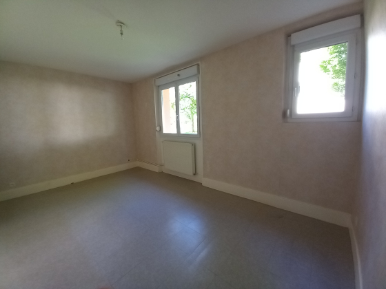 Appartement Paray-le-Monial 3 pièces - 516.23€