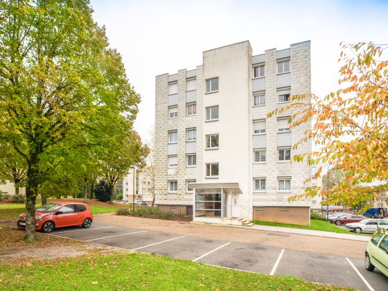 Appartement Paray-le-Monial 3 pièces - 552.06€