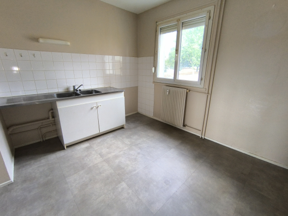 Appartement Paray-le-Monial 4 pièces - 558.81€