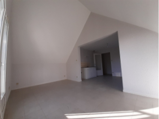 Appartement Saint-Sernin-du-Bois 1 pièce - 316.78€