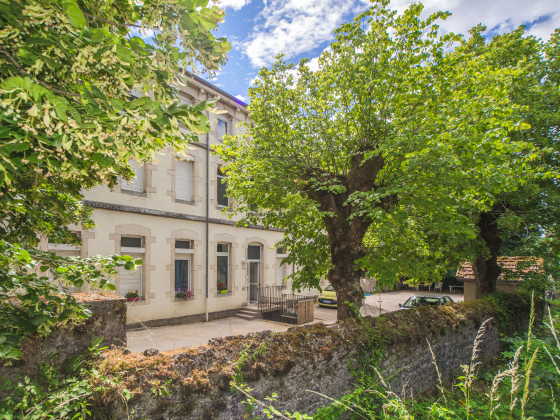 Appartement Saint-Sernin-du-Plain 3 pièces - 466.38€
