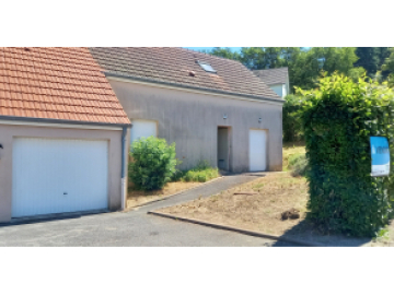 Maison Charbonnat 4 pièces - 80000€