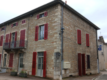 Appartement Cuiseaux 2 pièces - 369.33€