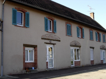 Appartement Frontenaud 1 pièce - 246.9€