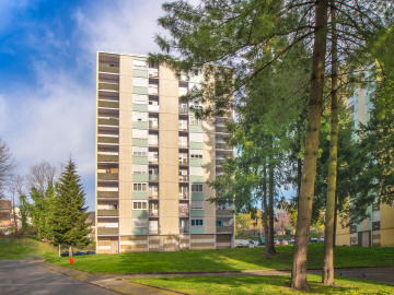 Appartement Le Creusot 1 pièce - 366.7€