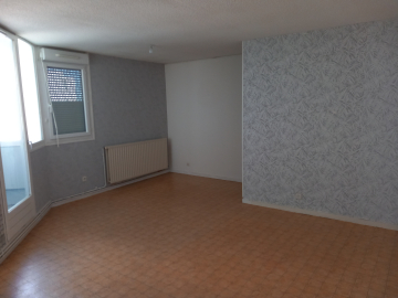 Appartement Saint-Vallier 4 pièces - 412.36€
