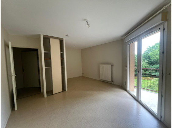 Appartement Charolles 1 pièce - 444.63€