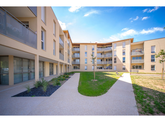 Logement Senior Cluny 2 pièces - 746€