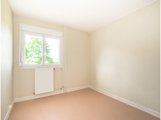 Appartement Gueugnon 4 pièces - 370.8€