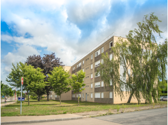 Appartement Gueugnon 4 pièces - 370.8€