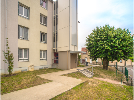 Appartement Le Creusot 3 pièces - 359.63€