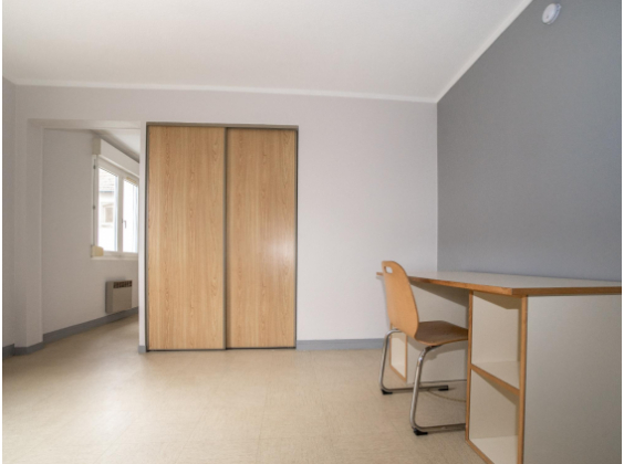 Appartement Le Creusot 1 pièce - 317.58€