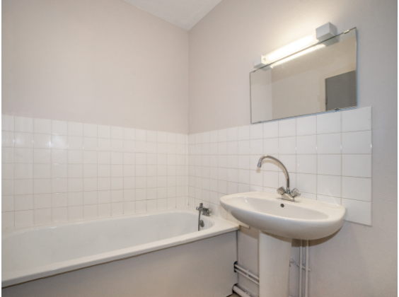 Appartement Le Creusot 1 pièce - 317.68€