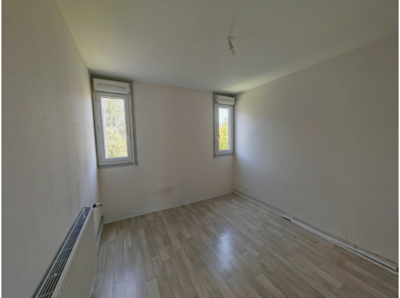 Appartement Montceau-les-Mines 4 pièces - 398.32€