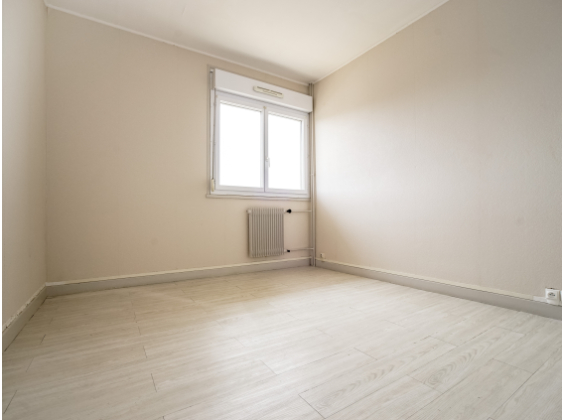 Appartement Montcenis 4 pièces - 571.14€