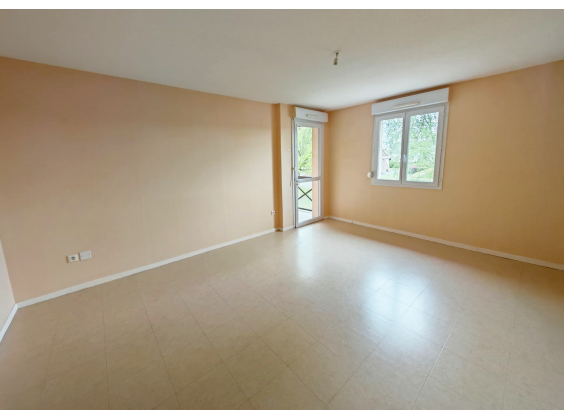Appartement Palinges 3 pièces - 551.75€