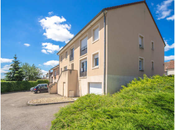 Appartement Saint-Bonnet-de-Joux 2 pièces - 359.89€