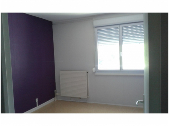 Appartement Saint-Sernin-du-Bois 4 pièces - 569.86€